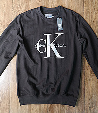 CK 캘빈클라인 프린팅 스웨트 셔츠! 105사이즈! 새제품입니다.