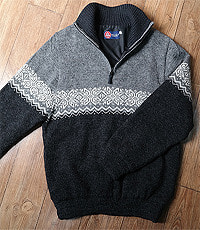 일본판 belika knitwear  울100% 풀오버 스웨터! L사이즈! 최상 컨디션!